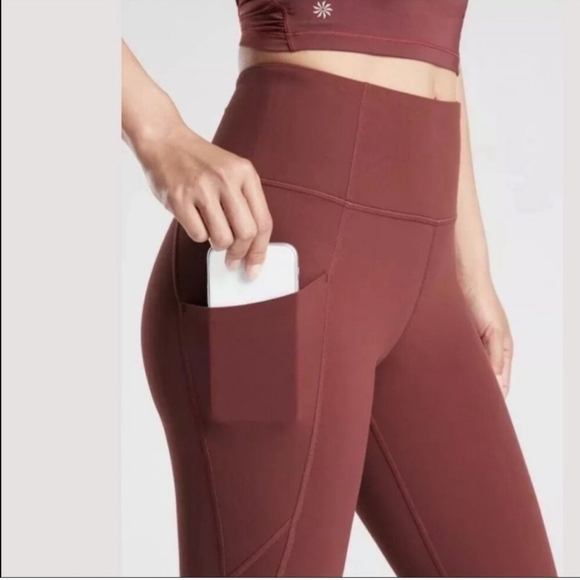 NWOT Athleta Salutation Stash Pocket High-Rise 7/8 Leggings Size Small - Picture 3 of 11